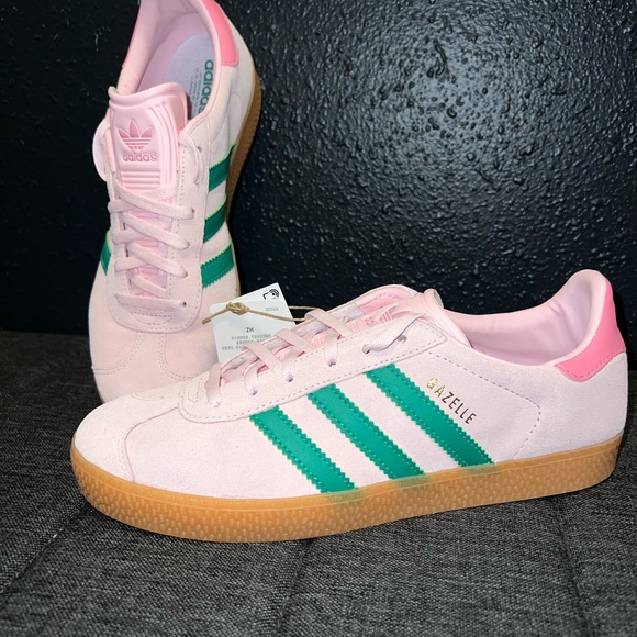 👟 NTW in box Youth Sz 6 Adidas Bliss Pink Gazelle Sneakers - Picture 2 of 6
